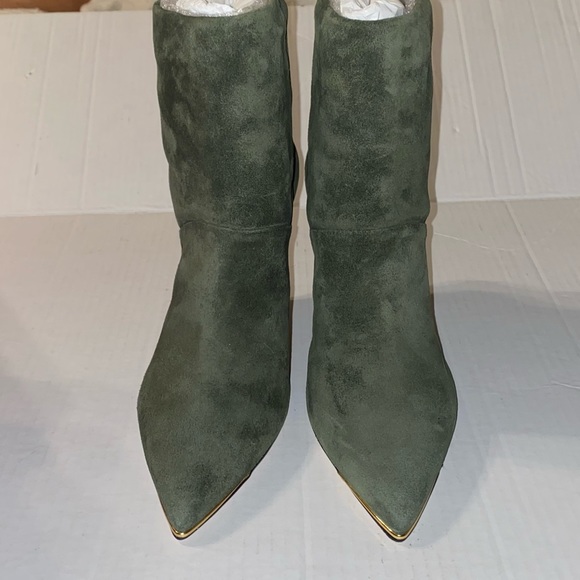 NEW Tory Burch Lila Ankle Bootie Olive Suede Size 9.5 - Picture 11 of 15